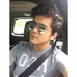 Meet your Posher, Brandon